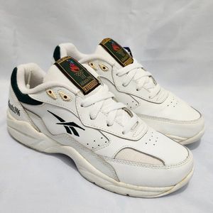 Reebok 1996 Olympic‎ Walking Shoes Dead Stock NWT White Classic Women's Size 7